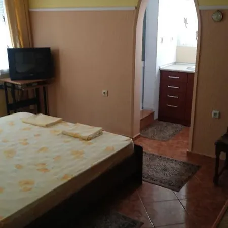 къща за гости Ivaneli Guest house *